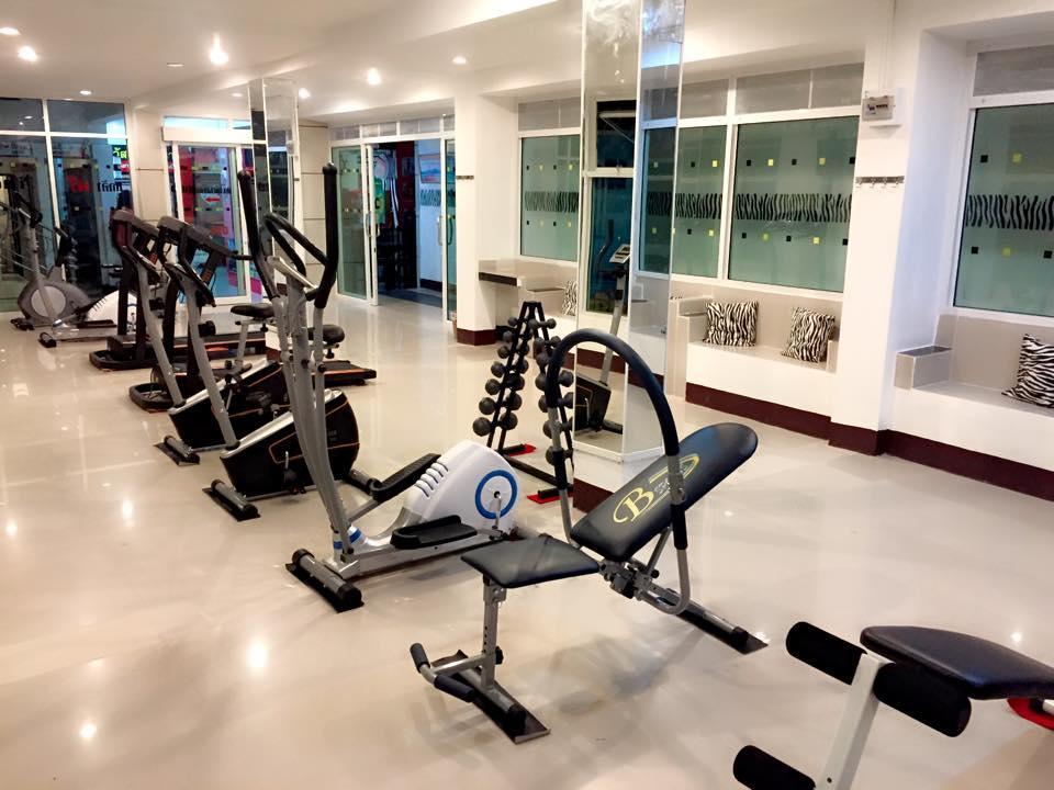 Win Hotel Phayao Bagian luar foto