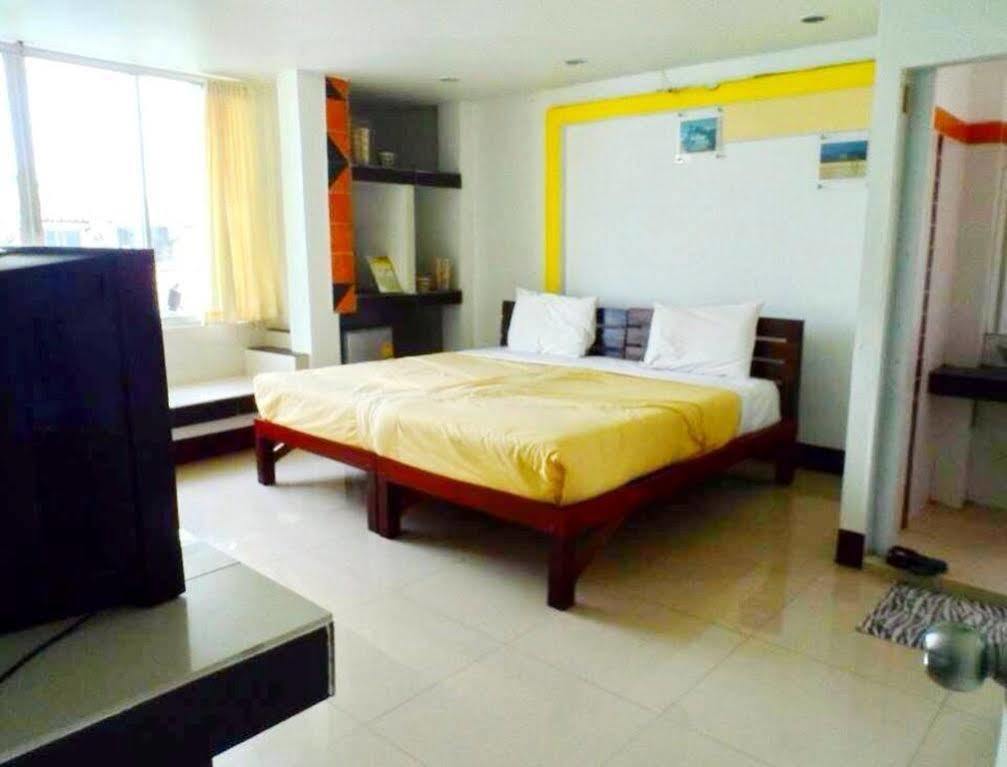 Win Hotel Phayao Bagian luar foto